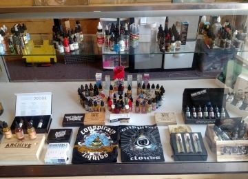 Storm Cloud Vapor Lounge and Premium Juice (Vape Shop)