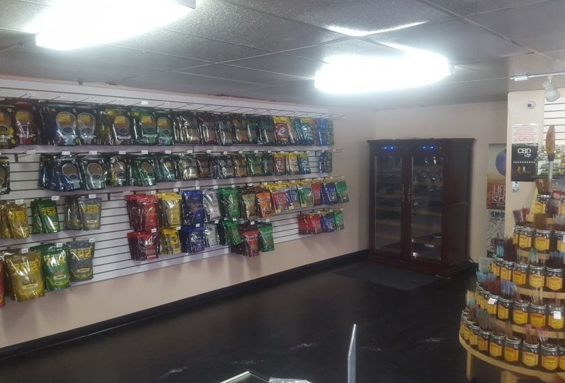 Vickies Smoke Shop