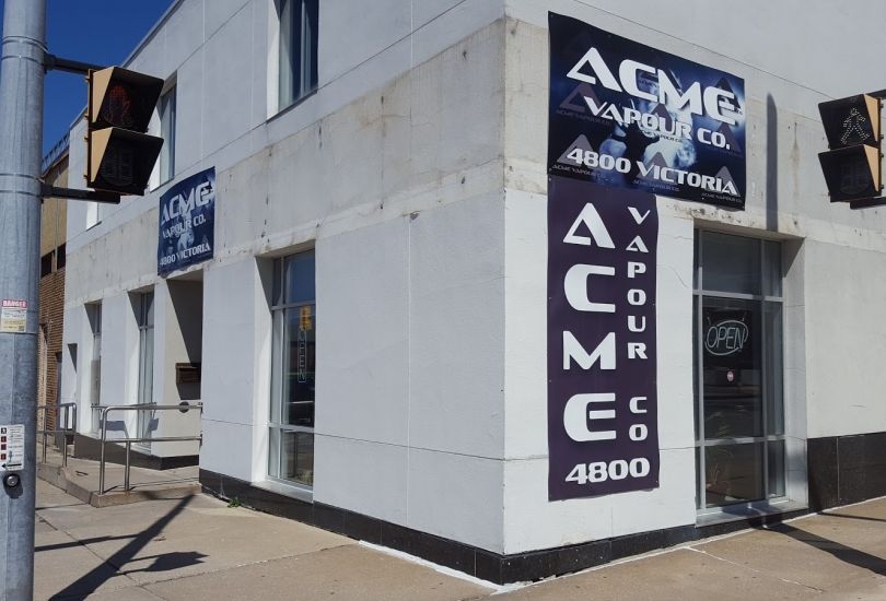 Acme Vapour Co. & Acme Juice Co.