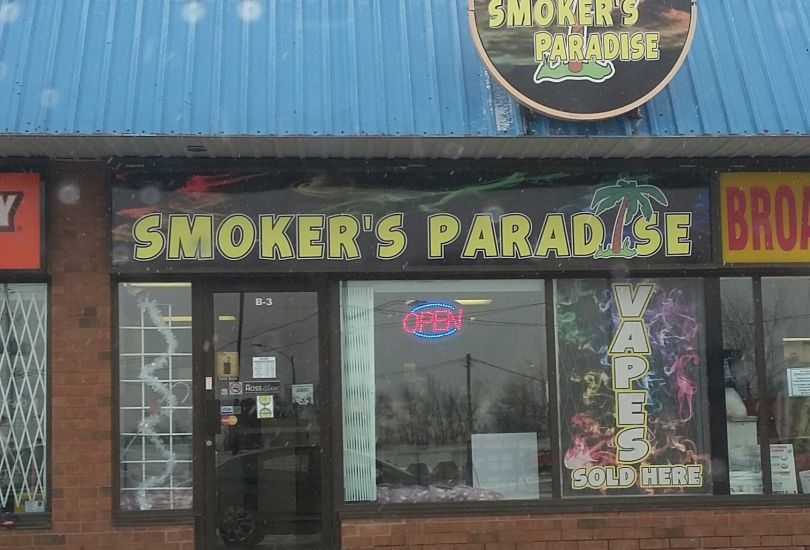 Smoker's Paradise