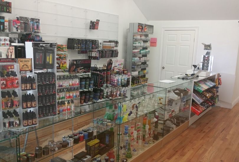 Aura Vape Smoke Shop