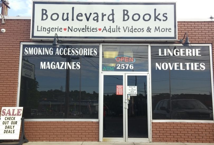 Boulevard Books