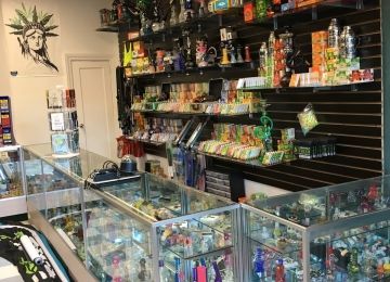 Yonkers Smoke Shop