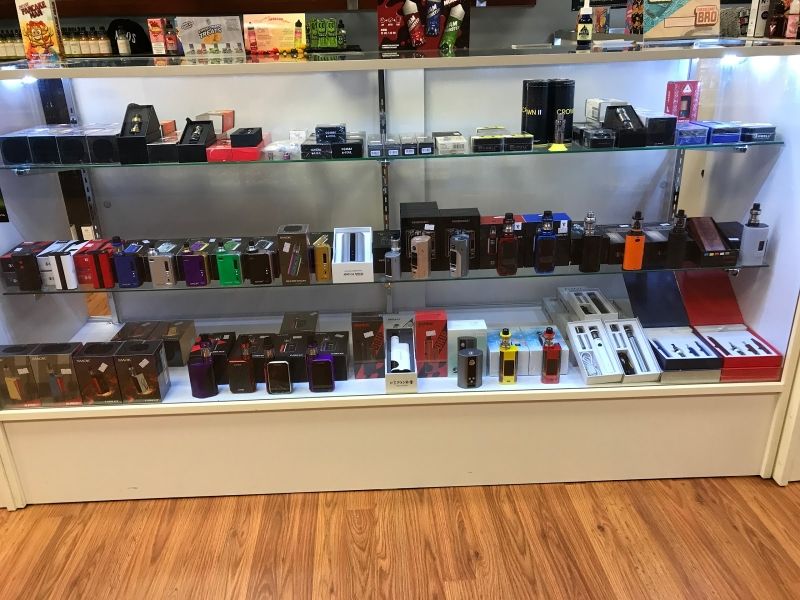 smoke house vape shop Smoke House Cigar And Vape, 12223 W 87th St, Lenexa, KS 66215, US main image 1