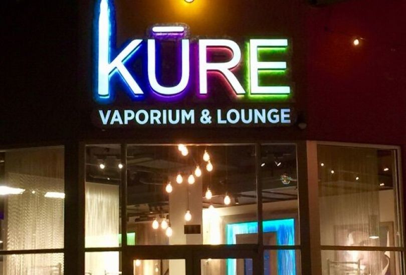 KURE Vaporium & Lounge - University