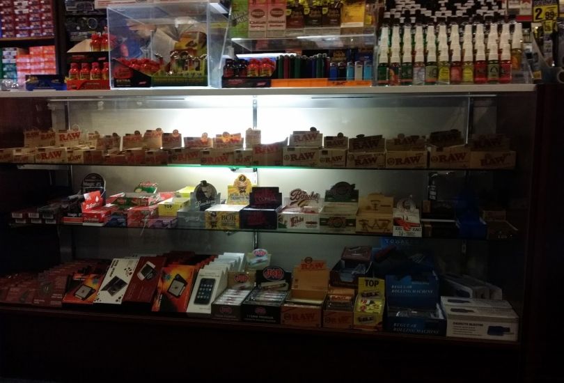 Moory Tobacco Outlet