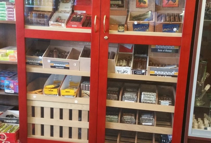 Moory Tobacco Outlet