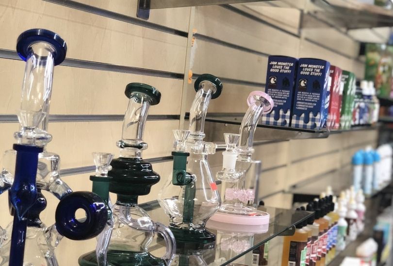 Cliffdale Mart Vape and Tobacco