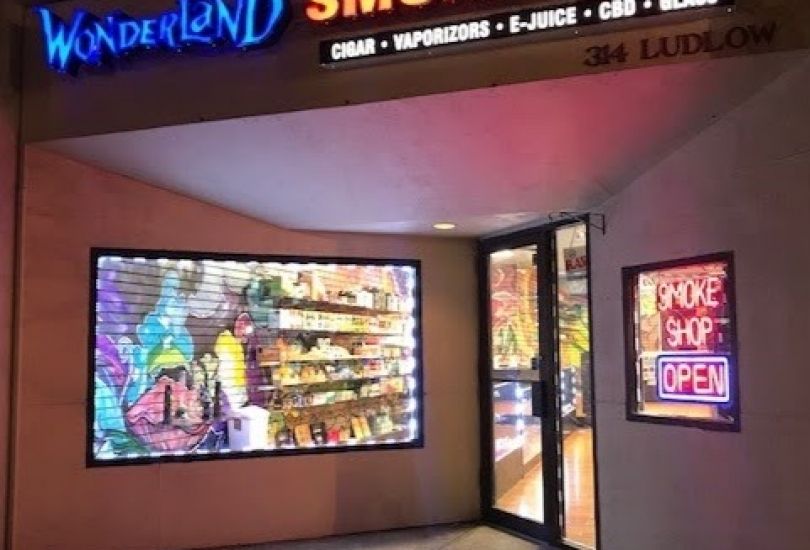 Wonderland Smoke Shop