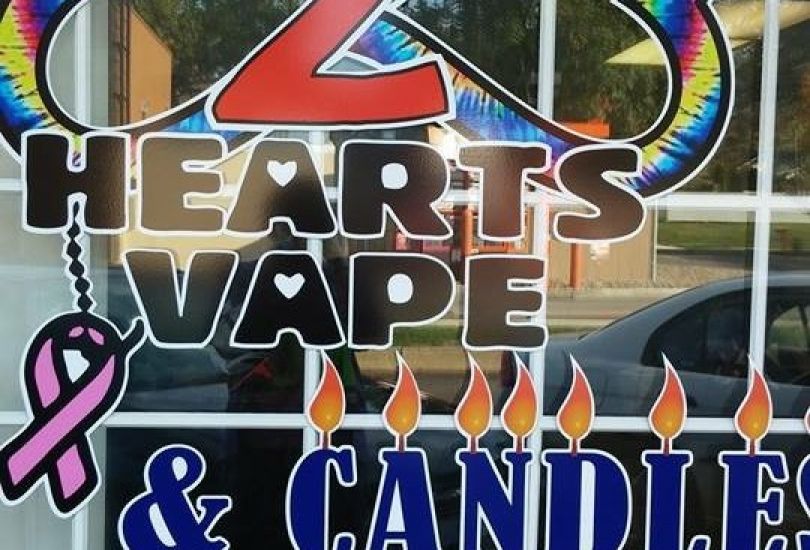 2 Hearts Vape & Candle