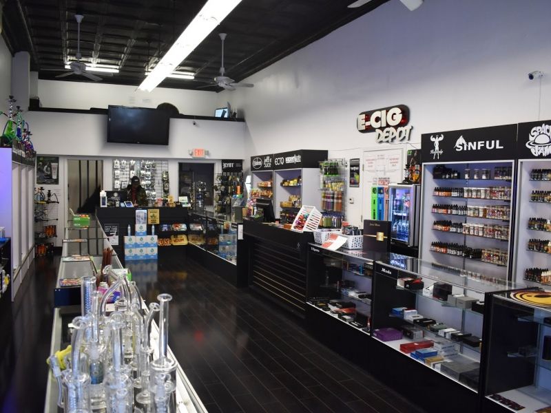 vape shop south wigston Kangvape Onee Stick 5500
