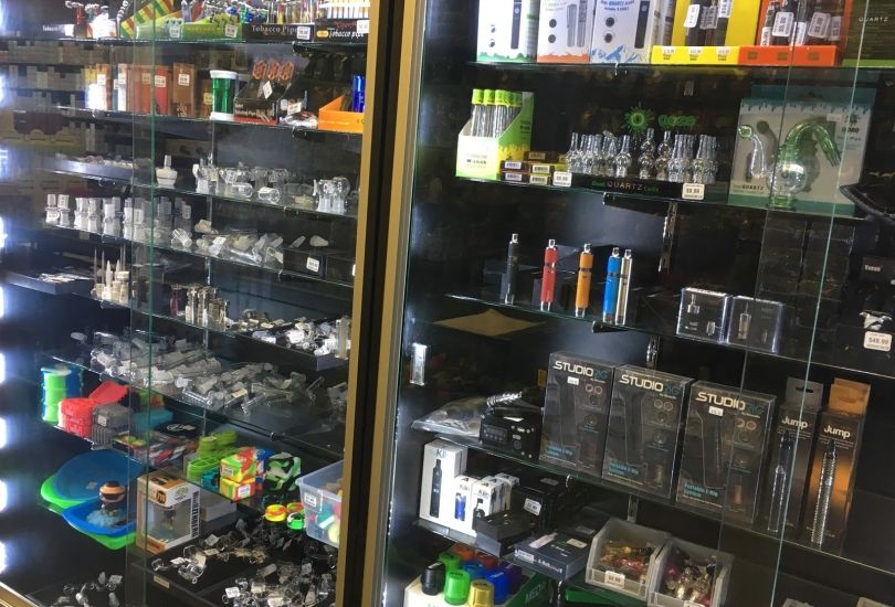 Dirt Cheap Tobacco - Glass & Vape