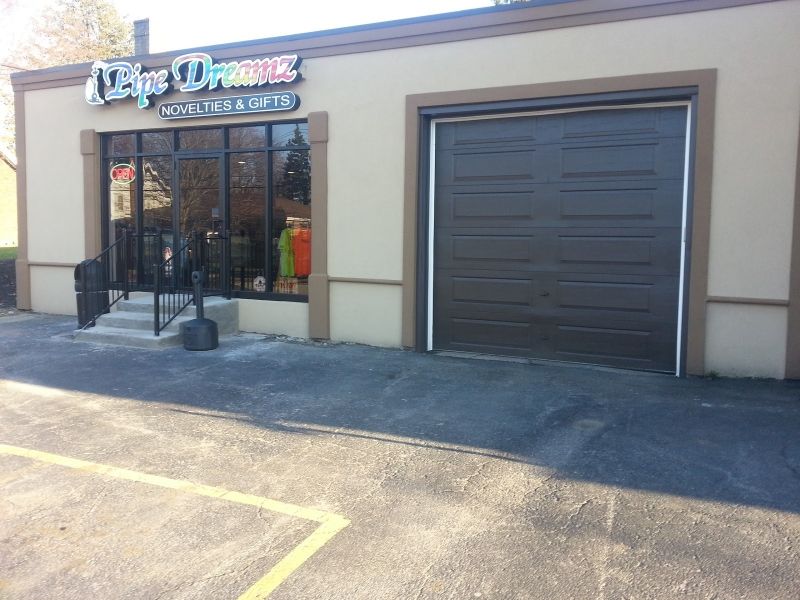 Pipe Dreamz 4605 Market St Youngstown, OH