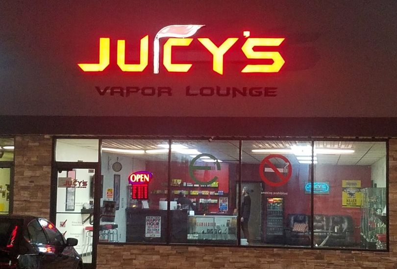 Juicy's Vapor Lounge Stillwater East