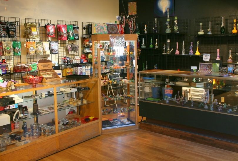 Puff's Smoke Shop