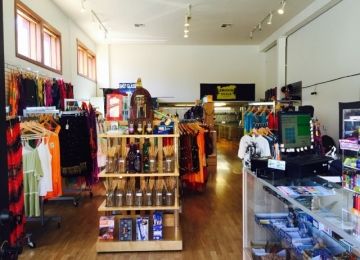 Smokin Deals Custom Glass Smoke Shop