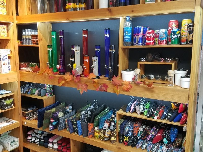 Mary Jane's House of Glass 6913 NE Fourth Plain Blvd Vancouver, WA