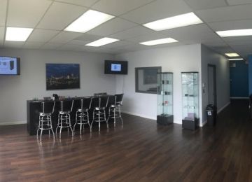 Serenity Vapor Lounge