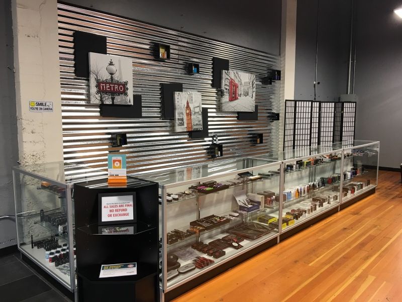 Henry's Vape Oregon City - 517 Main St Oregon City, OR