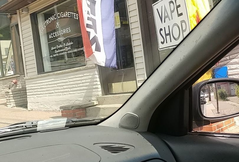 Tiny Box Vape Shop